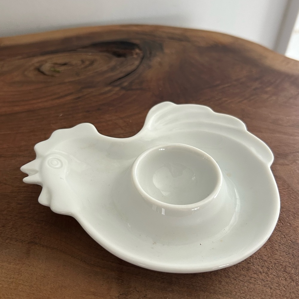Vintage Egg Cup Rooster Chicken Flat White Porcelain Plate 5” Farmhouse